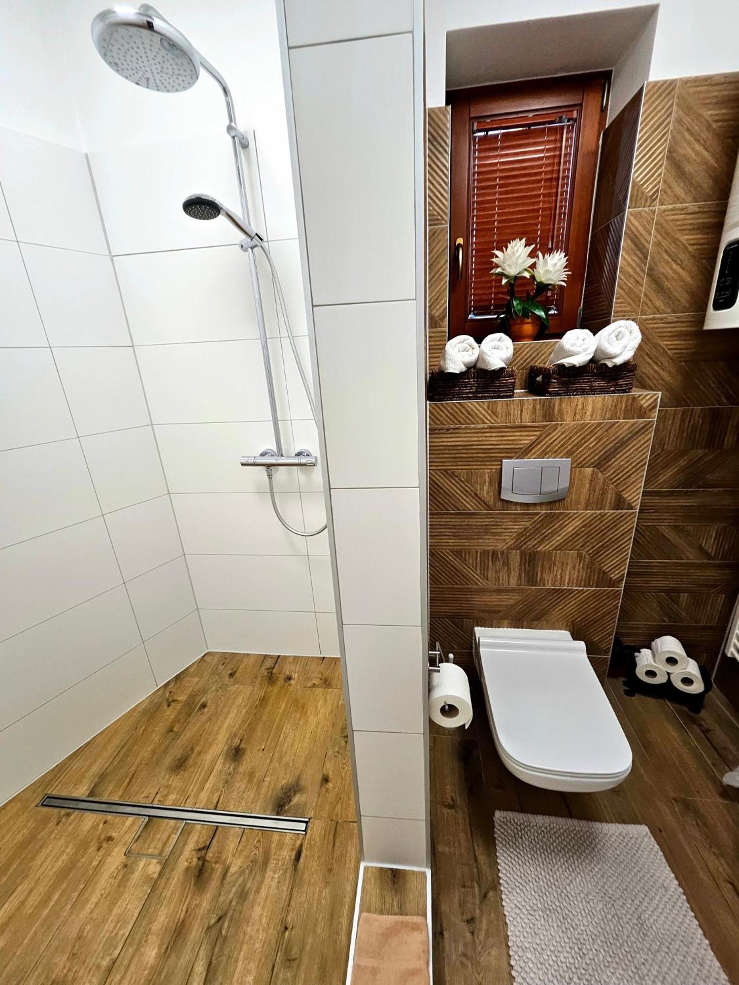 Apartament Z Widokiem Na Gory - Split Ac, Private Terrace, Private Parking Kościelisko Esterno foto
